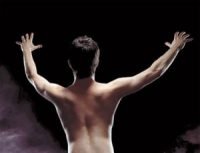 hombre-corre-desnudo-300x230